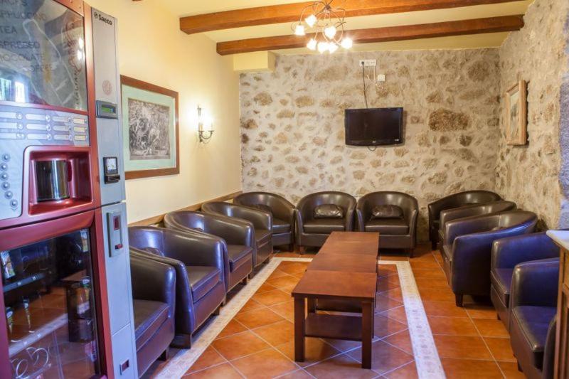 Hotel Rural Martin バーニョス・デ・モンテマヨール エクステリア 写真
