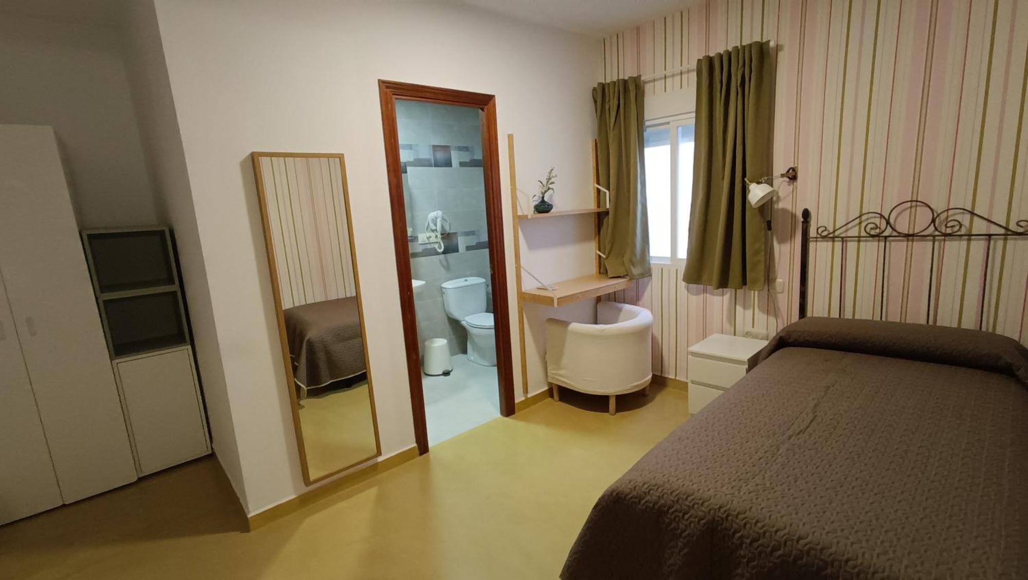 Hotel Rural Martin バーニョス・デ・モンテマヨール エクステリア 写真
